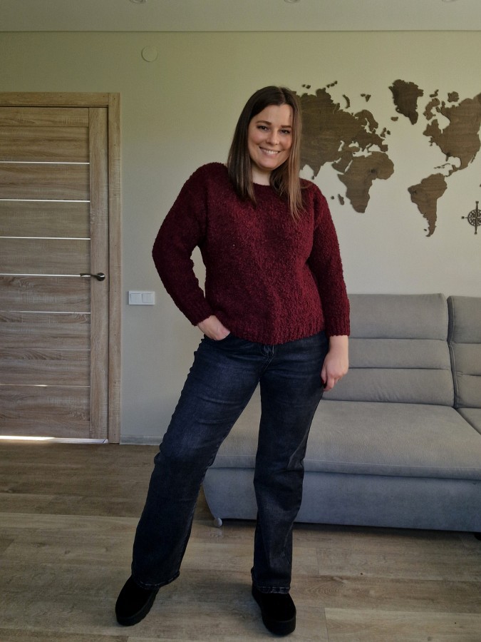 Jaukus "Teddy" megztinis (4 spalvos)