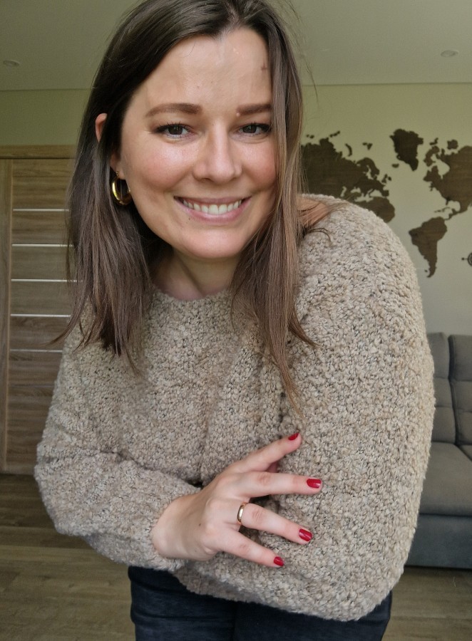 Jaukus "Teddy" megztinis (4 spalvos)