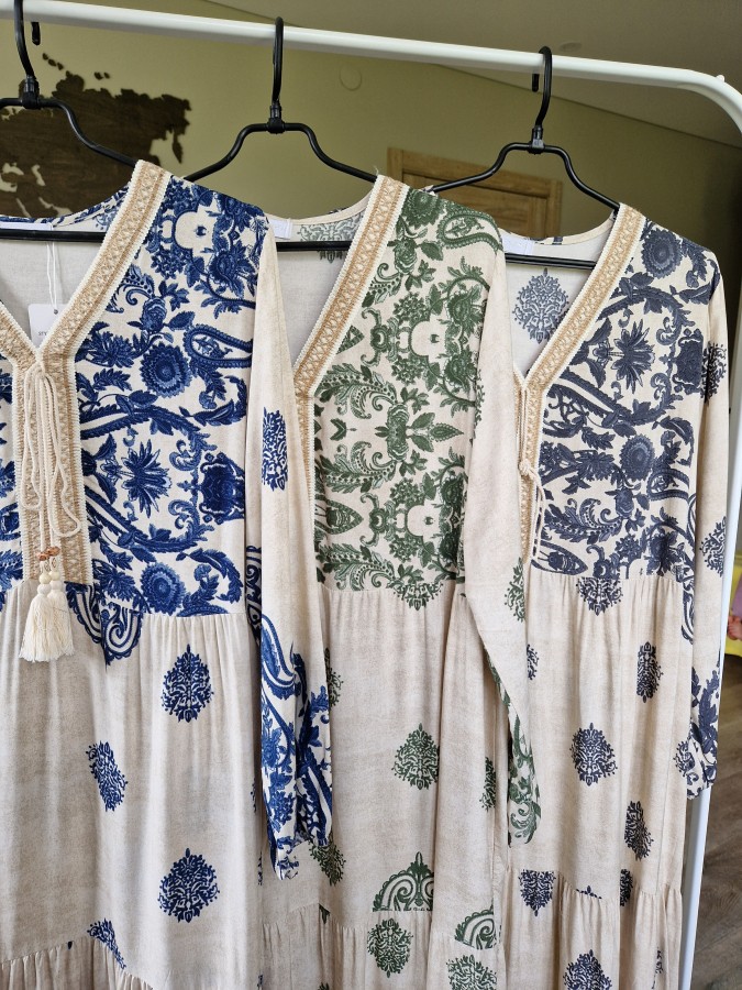 Boho stiliaus ilga suknelė (3 spalvos)