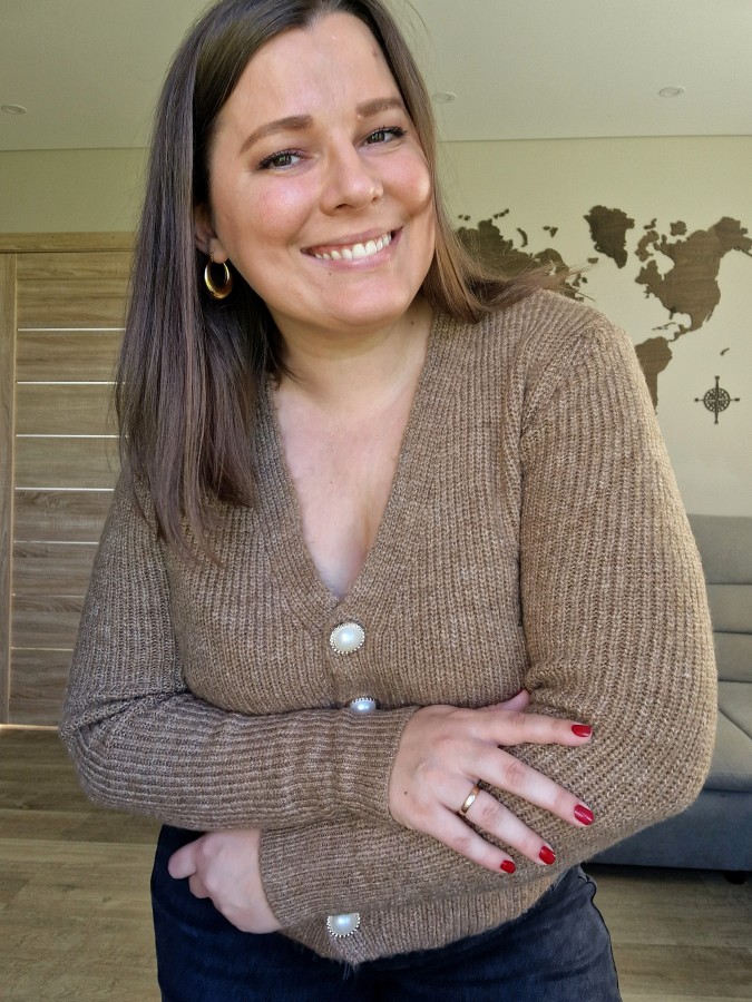 Elegantiškas megztukas-kardiganas (4 spalvos)