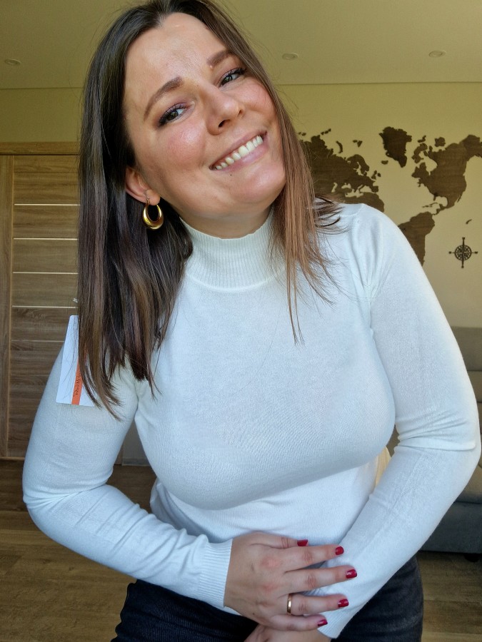 Klasikinė palaidinė paaukštintu kaklu (7 spalvos)