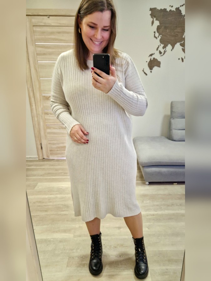 Laisvo stiliaus megzta suknelė (3 spalvos)