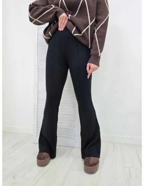 Megztos platėjančios kelnės (2 spalvos)