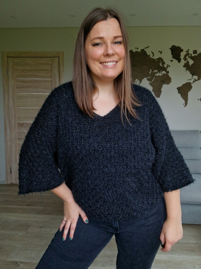 Oversize megztinis (3 spalvos)