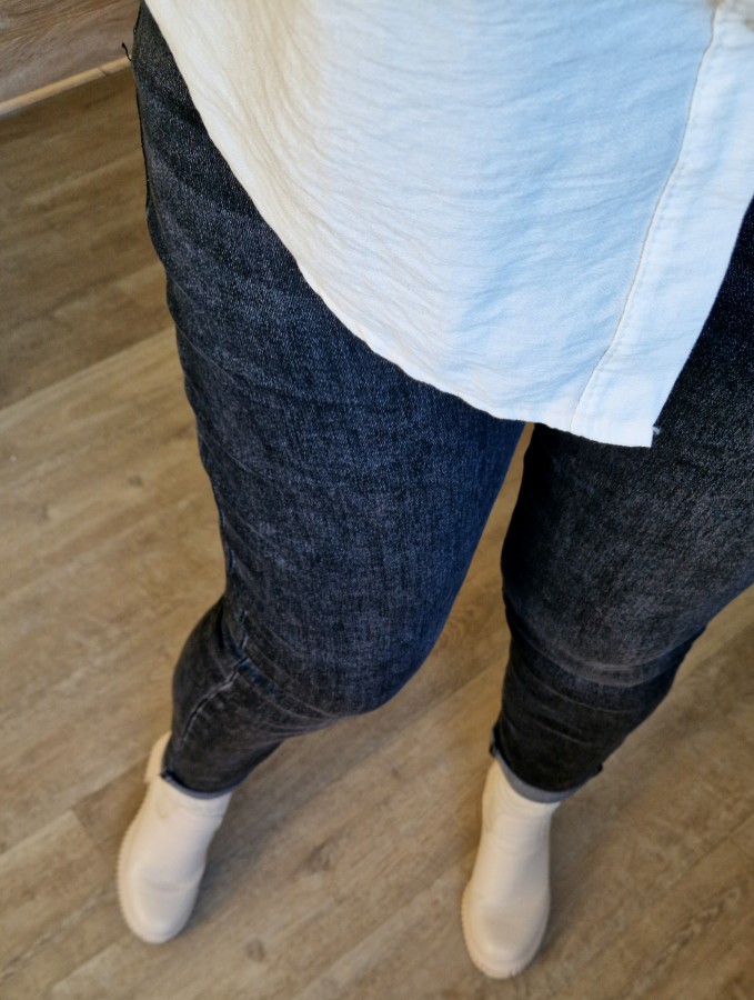 Tamsiai pilki Momfit džinsai (25-30 dydžiai)